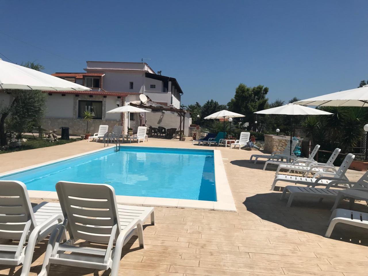 Agriturismo Azzarone В'єсте Екстер'єр фото